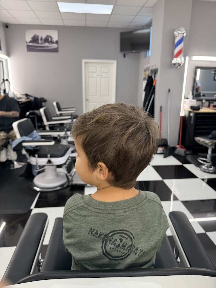 Xhuli Barber view 2