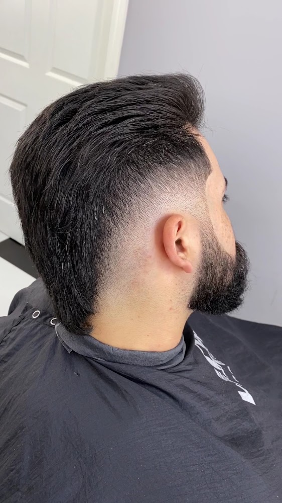 Xhuli Barber view 3