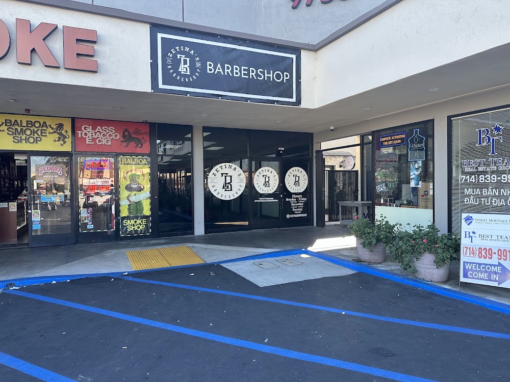 Zetinas Barbershop view 5