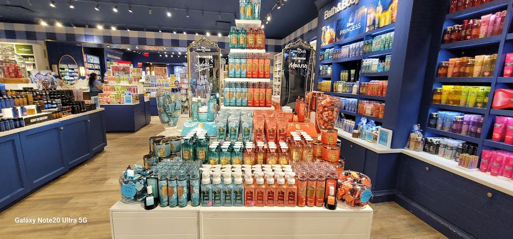Bath & Body Works photo 2