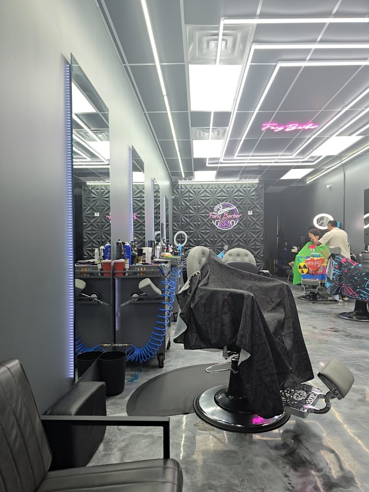 Fany Barber photo 2