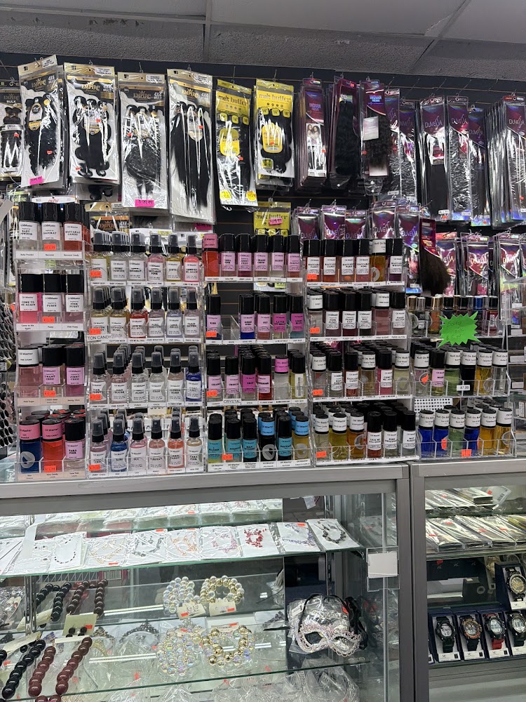Y2 Beauty Mart photo 2