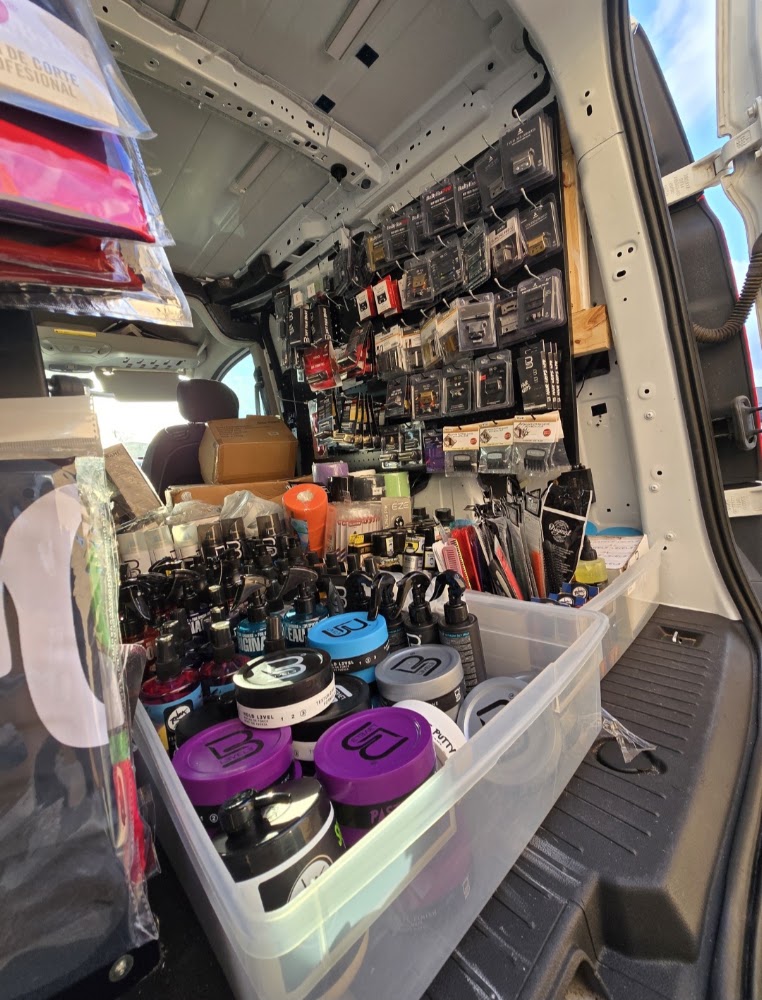 E LINE BARBER SUPPLY photo 2