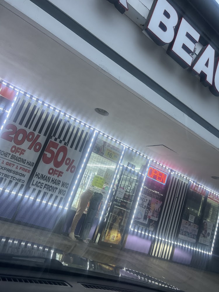C & R Fashion beauty supply photo 3