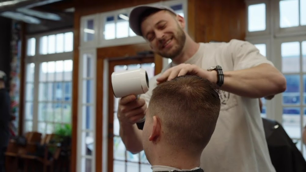 Cutthroat Barbers - Houston Barbershop - Haircut for Men photo 3