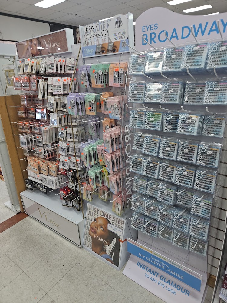 Beauty Empire #16 photo 4