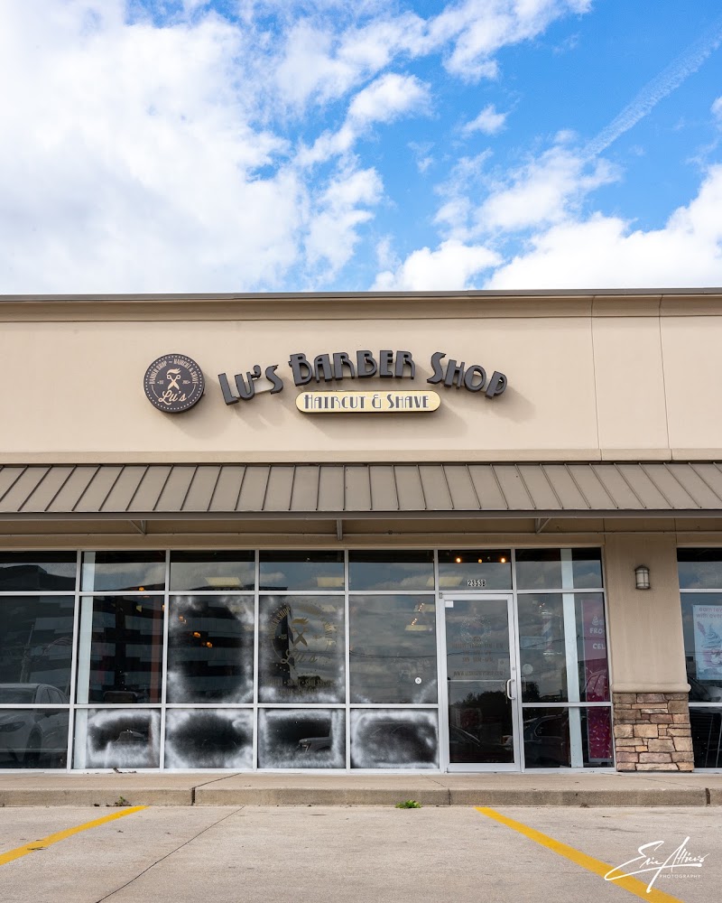 Lu's Barber Shop Haircut & Shave - Clear Lake photo 3