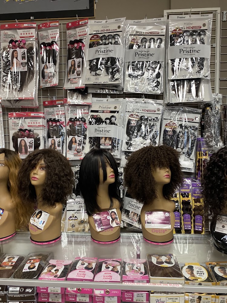 AFRO BEAUTY & BRAIDS photo 3