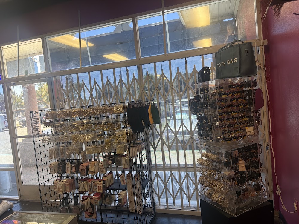 All Things Top Notch Beauty Supply photo 5