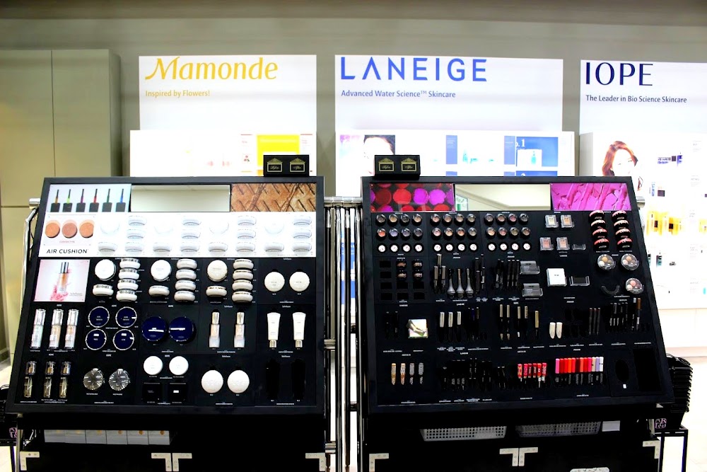 Aritaum Garden Grove: Korean Beauty Supplies & Cosmetics photo 4