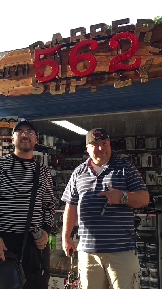 Barber supply 562 photo 2
