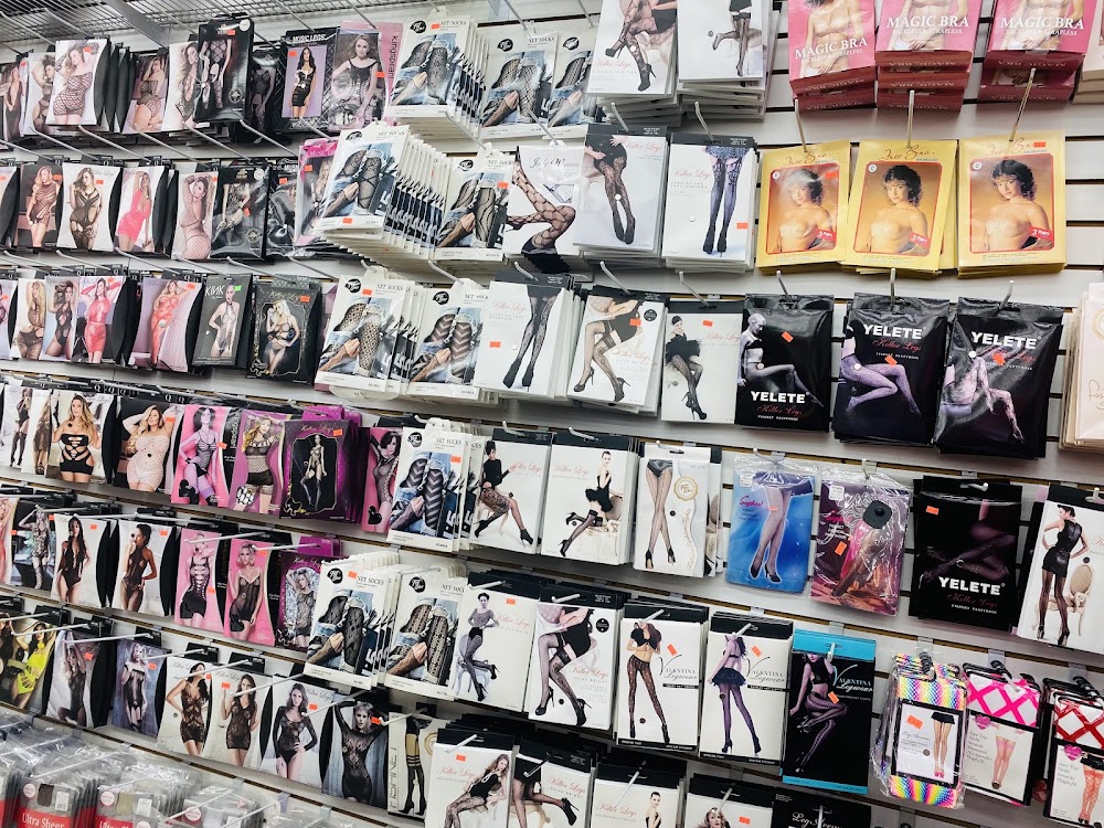 Beauty Empire #21 photo 5