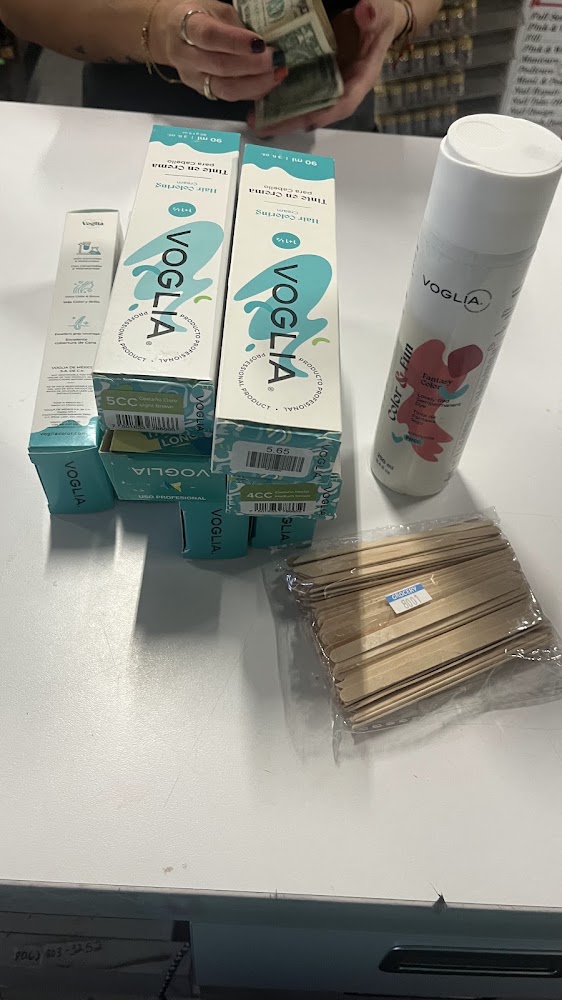 Cindy's Nail & Hair Supplies photo 4