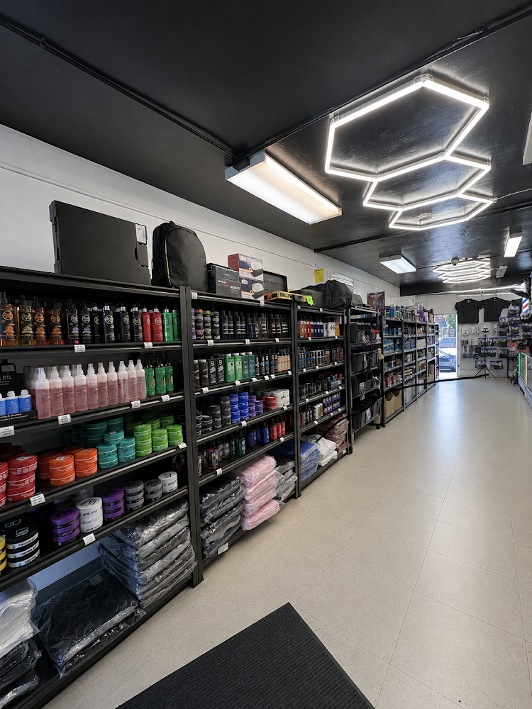 DA Barber Supply photo 2