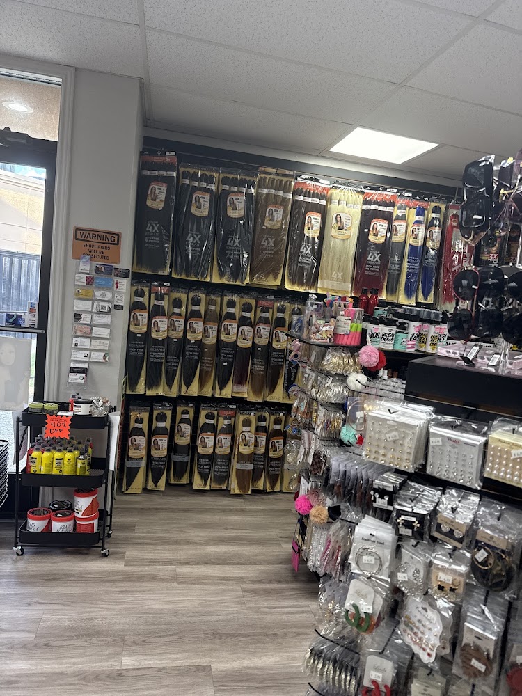 Dleigh Designs Beauty Supply & Salon photo 3