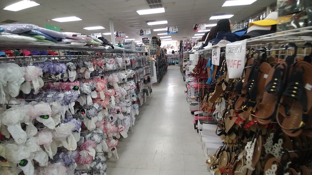 E&R Beauty Supply photo 3