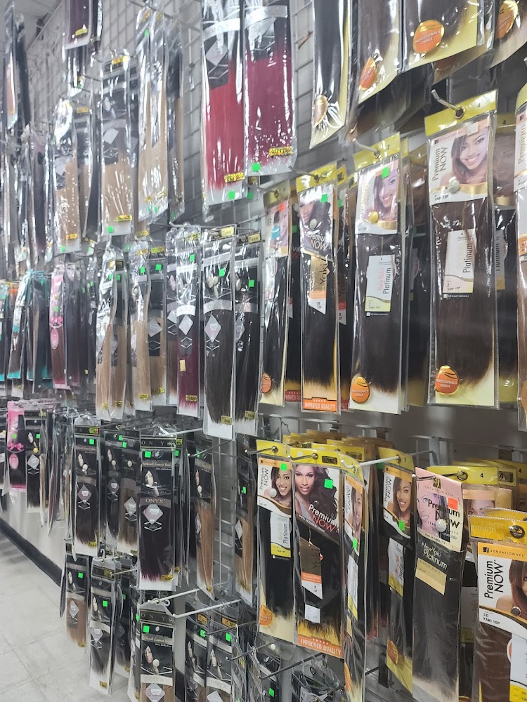 E&R Beauty Supply photo 4
