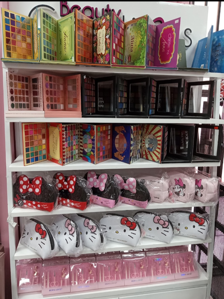 Esmeralda’s Beauty Supplies photo 5