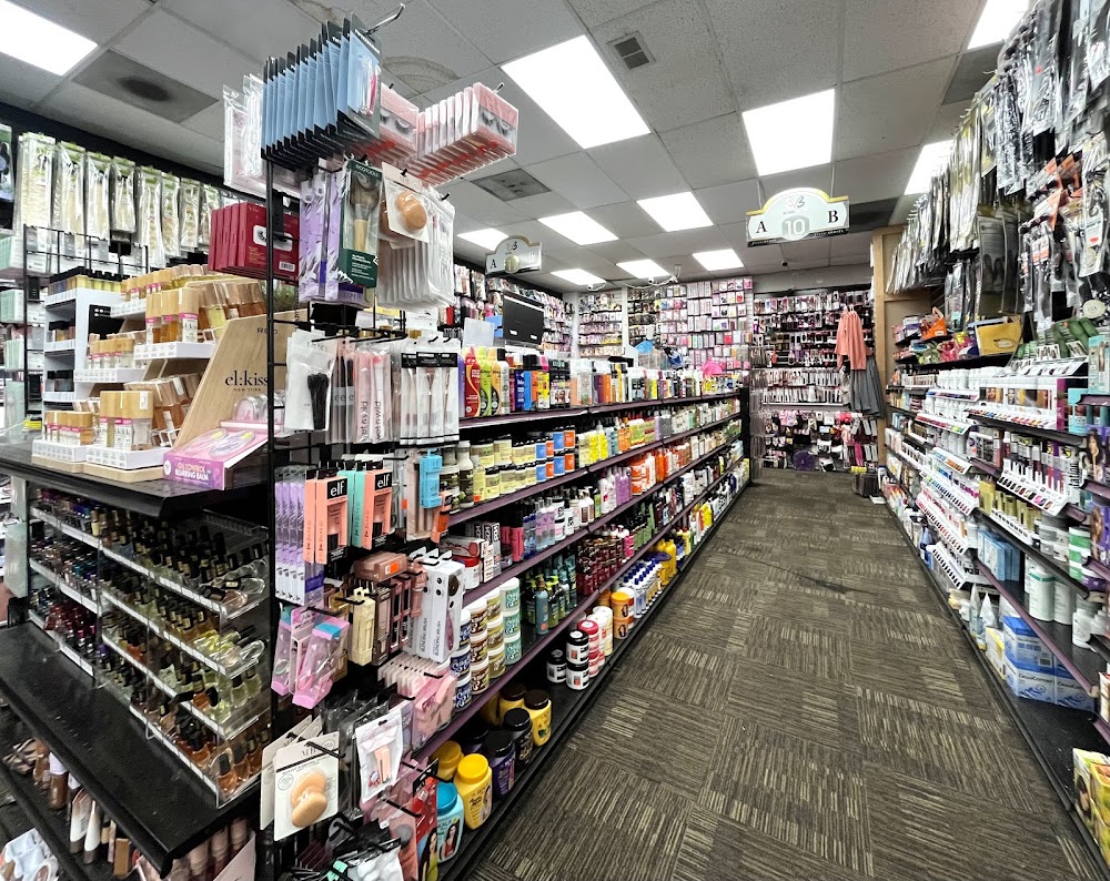 Glamor Beauty Supply photo 4