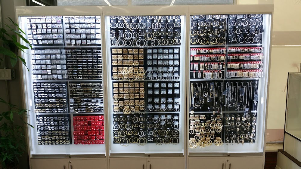 Hair Factory & Beauty Supply photo 4