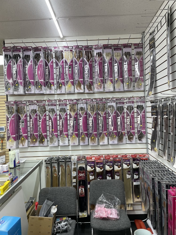 Helen3 beauty supply garland photo 3