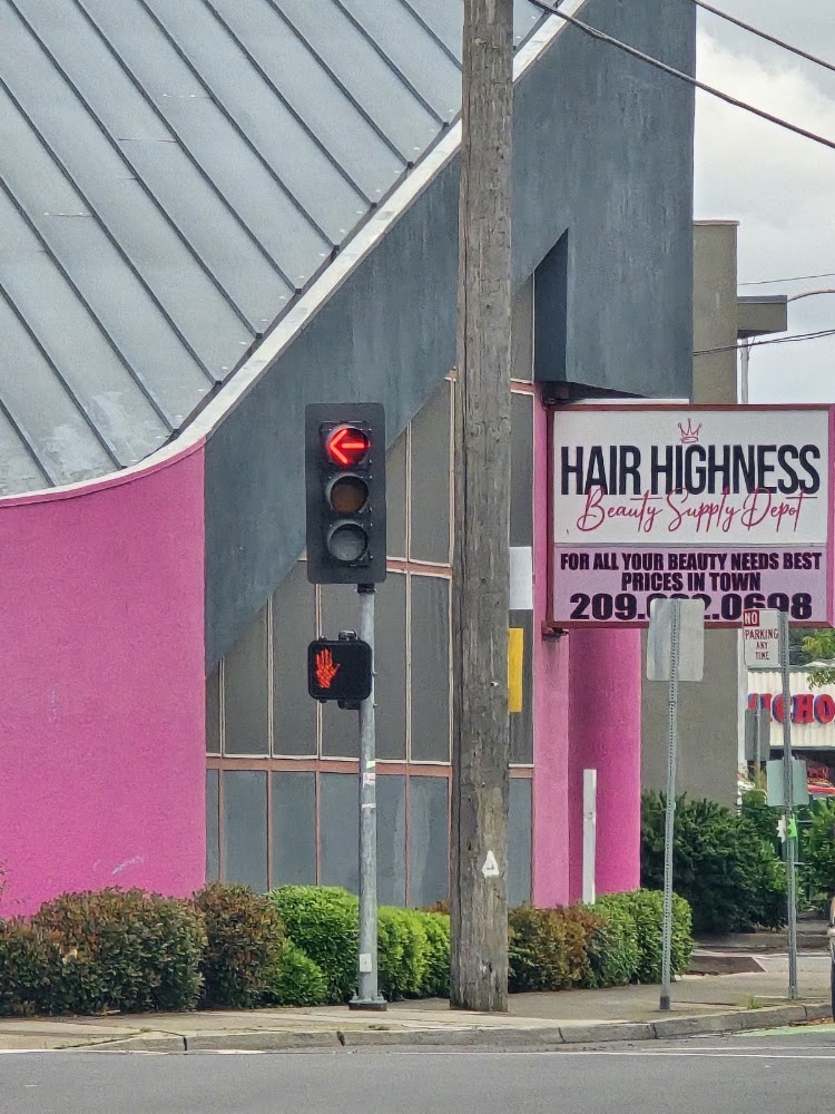 J & C Royal Beauty Supply photo 3