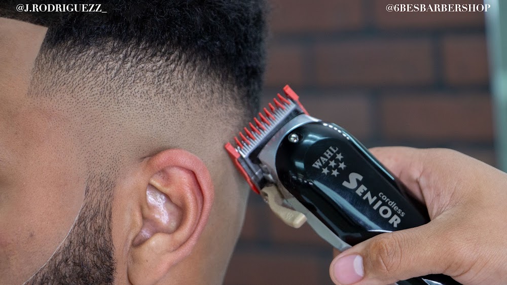 J & G Barber Supply photo 2