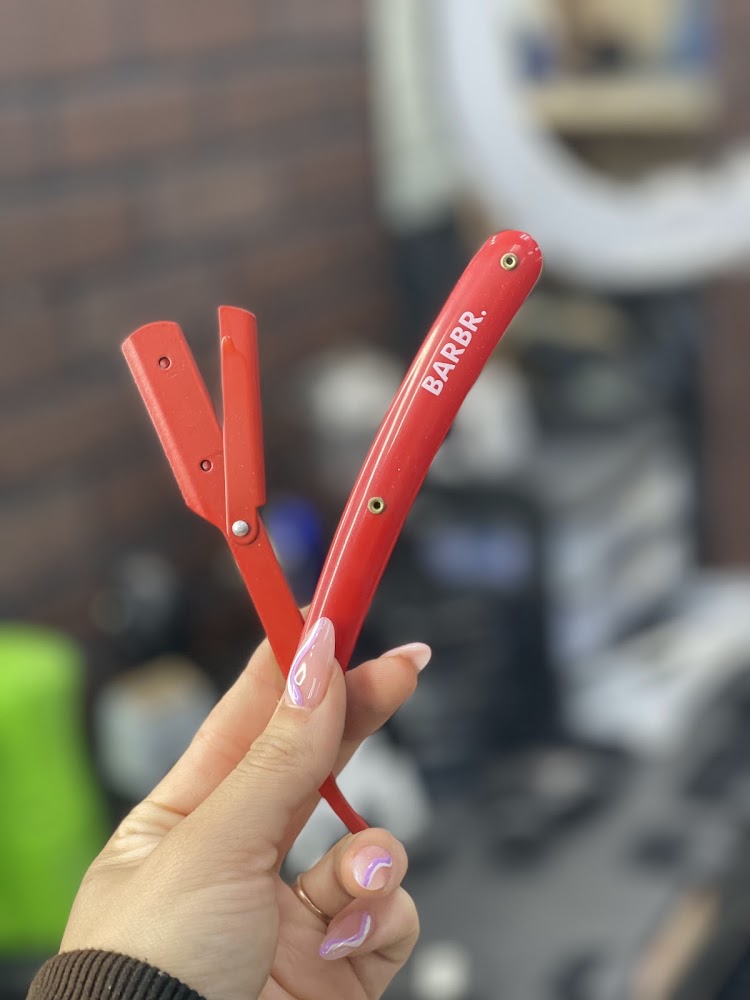 J & G Barber Supply photo 5
