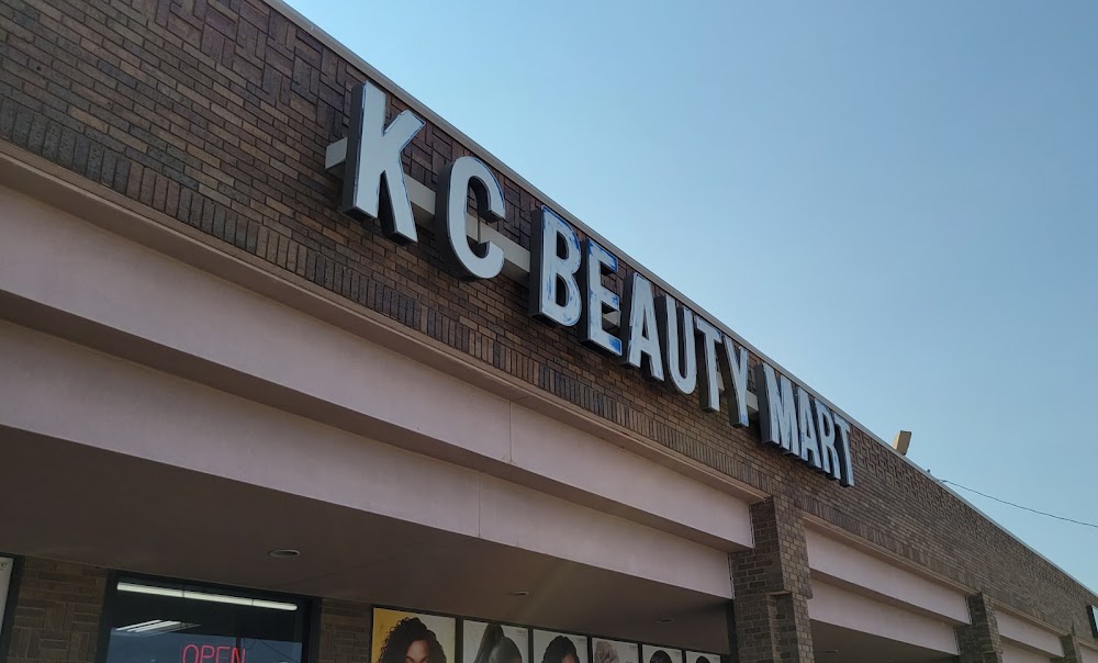 K C Beauty Mart photo 4