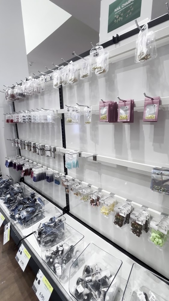 LUCKY NAIL SUPPLY photo 2