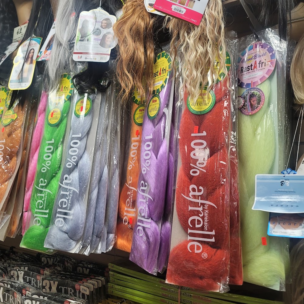 Lynn's Hair & Beauty Supply photo 5