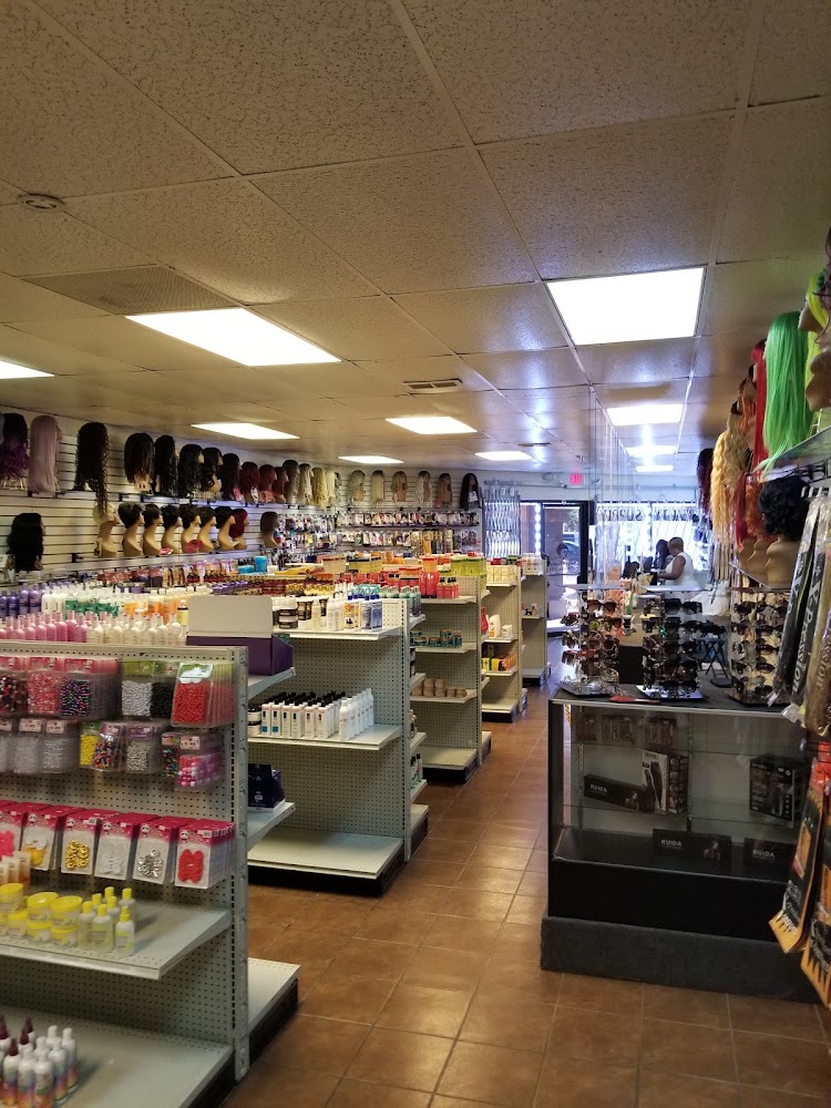 Majestic Elegance Beauty Supply photo 4