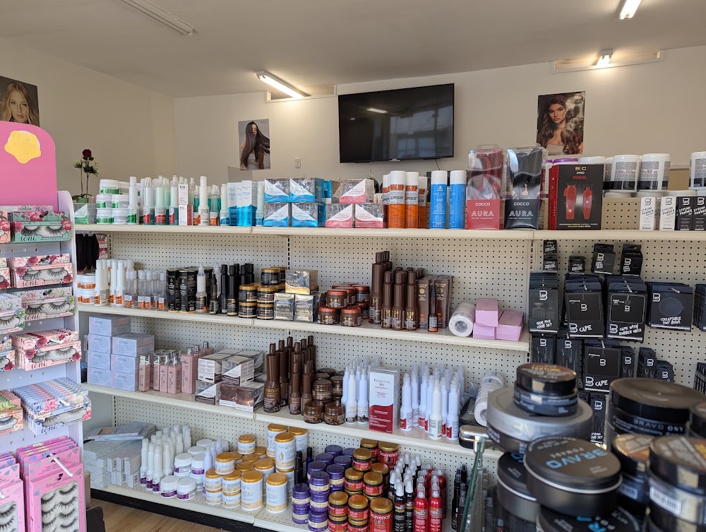 Metamorfosis Beauty Supply photo 4