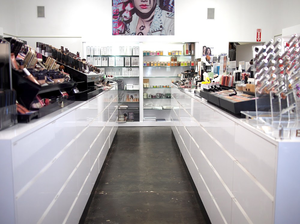 Nigel Beauty Emporium photo 3