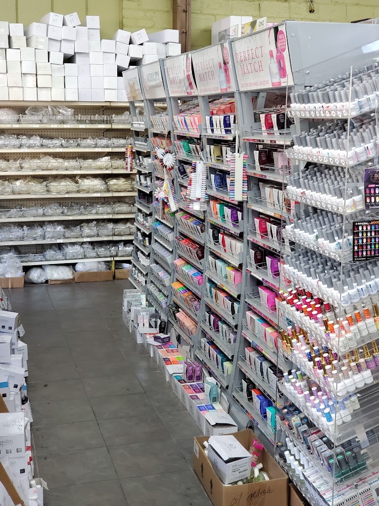 Oakland Nails & Beauty Supply photo 4