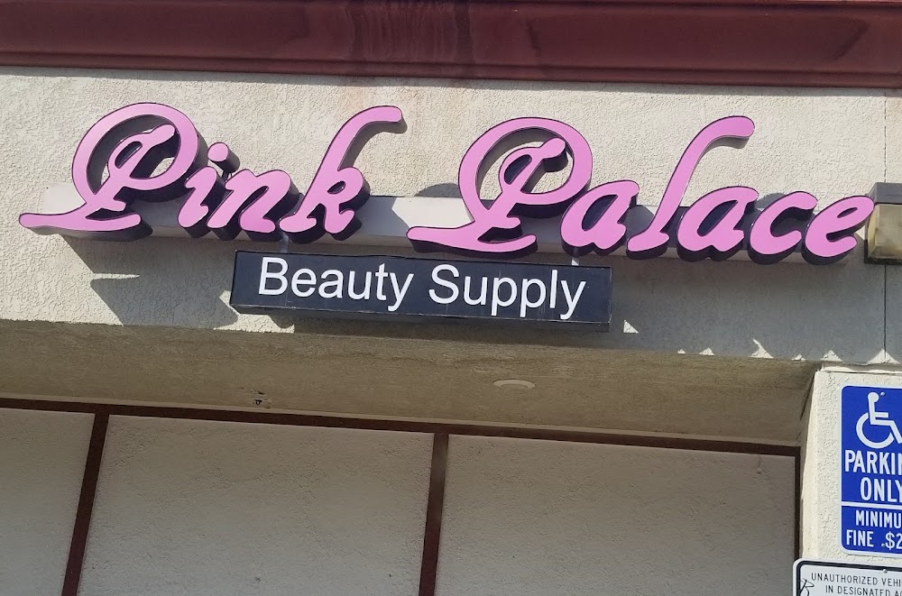 Pink Palace Beauty Supply& Med Spa photo 3