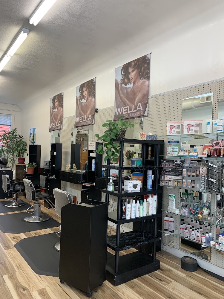 Redwood Beauty Supply photo 4