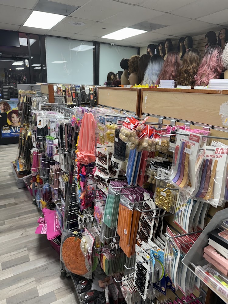 Sarafina's beauty supply photo 4