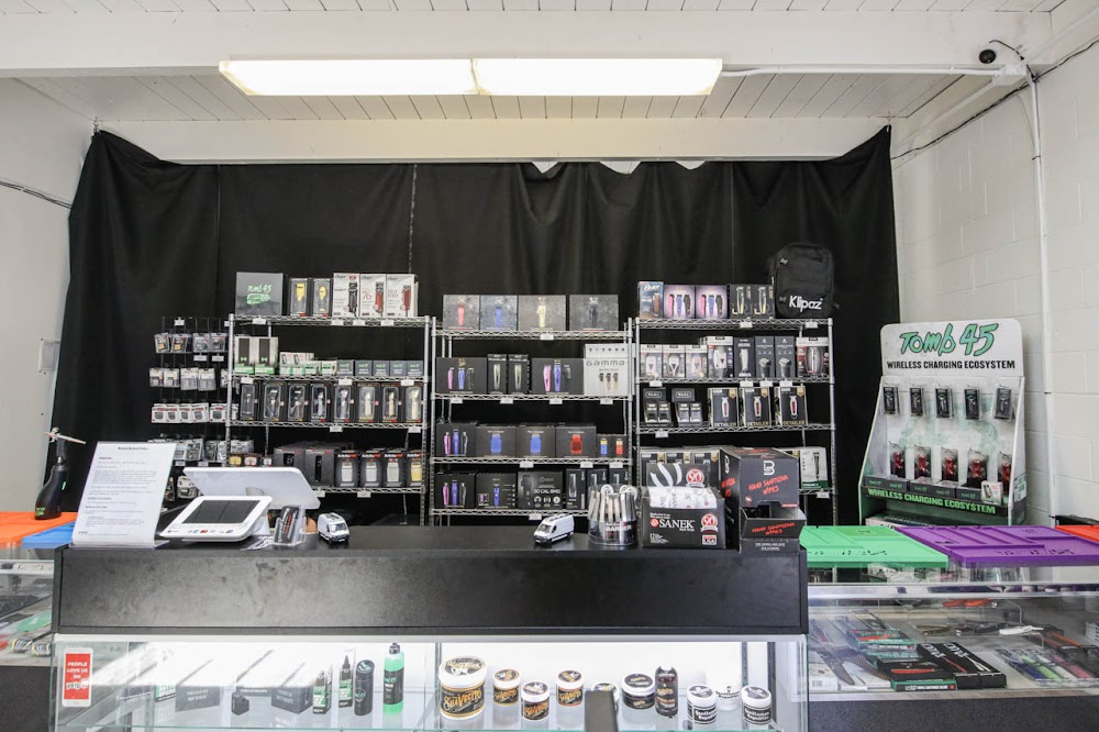 Stockton Barber Supply & Co photo 4