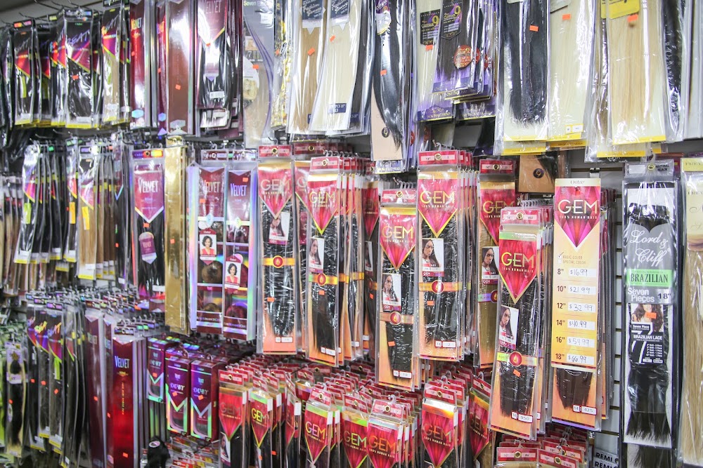 Top Hair Plus Beauty Supply photo 2
