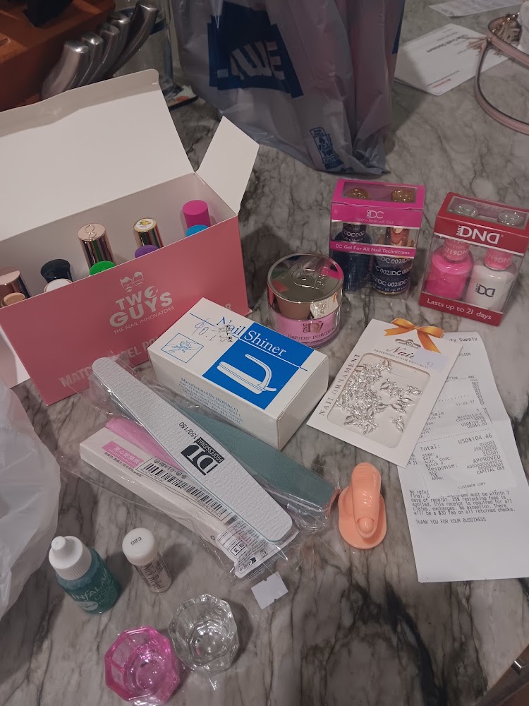 Top Notch Nail & Beauty supply photo 4