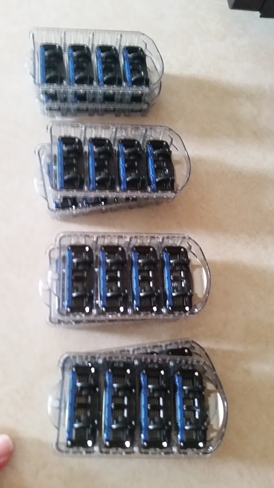 USRAZOR photo 3