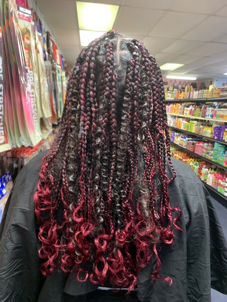 Vee Beauty Supply & Hair Braiding photo 2