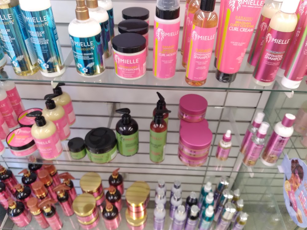 Vina Beauty Supply photo 3
